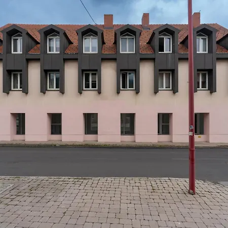 Appartement Farawayhomes #14