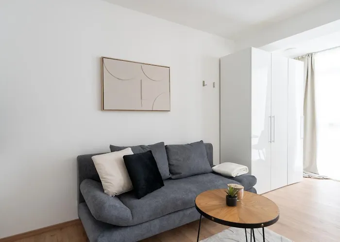 شقة Farawayhomes #14 *